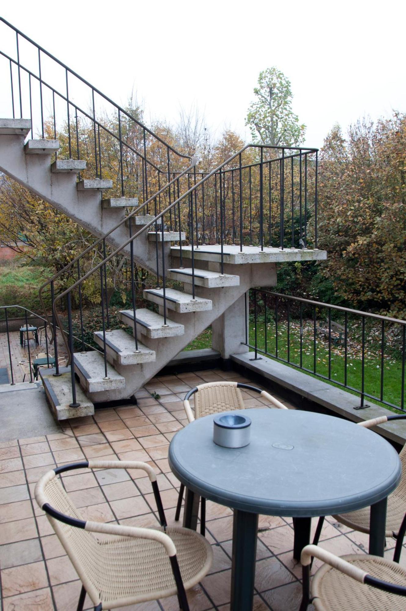 Budget Flats Brussel Bagian luar foto