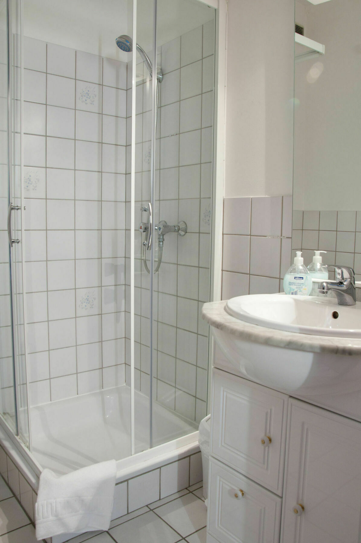 Budget Flats Brussel Bagian luar foto