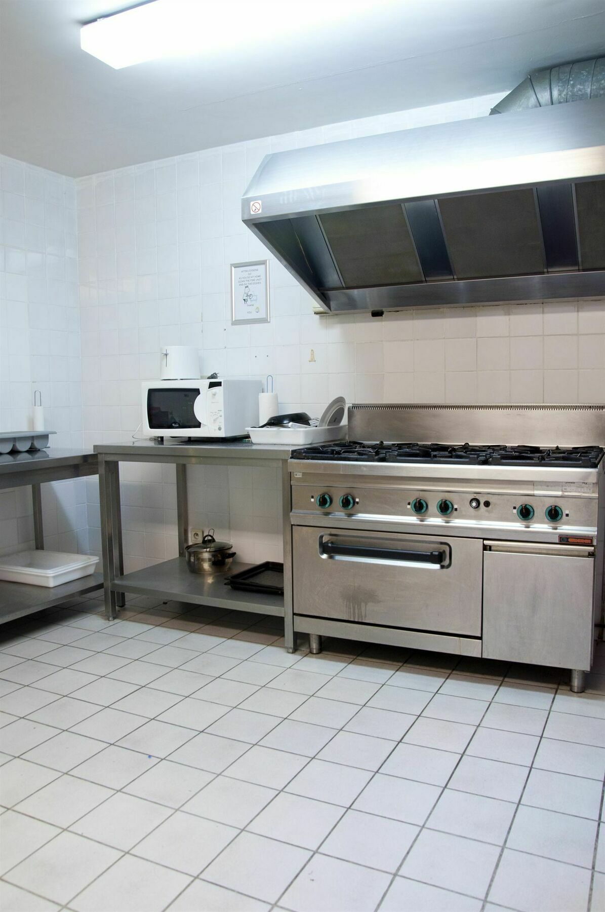 Budget Flats Brussel Bagian luar foto