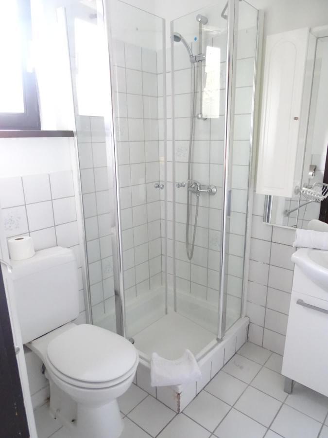 Budget Flats Brussel Bagian luar foto