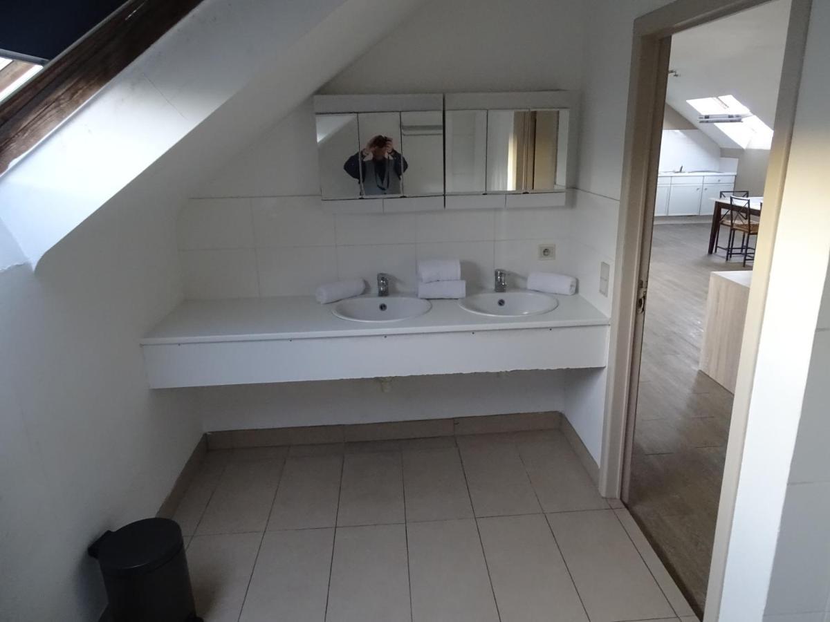 Budget Flats Brussel Bagian luar foto